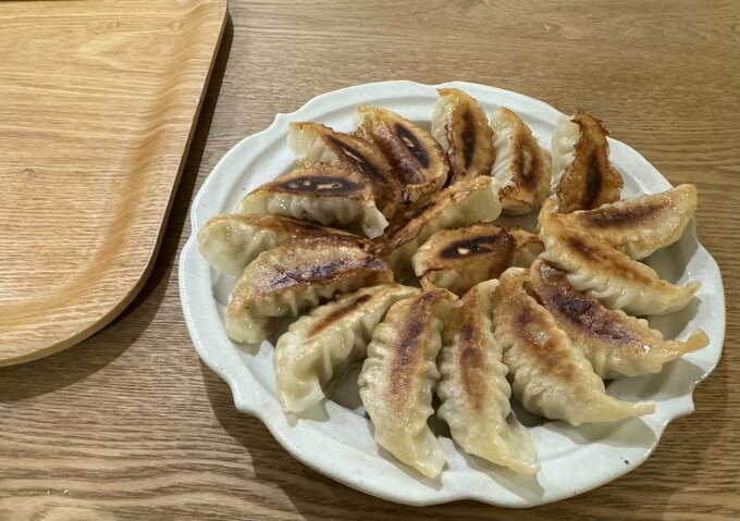 手づくりギョーザ