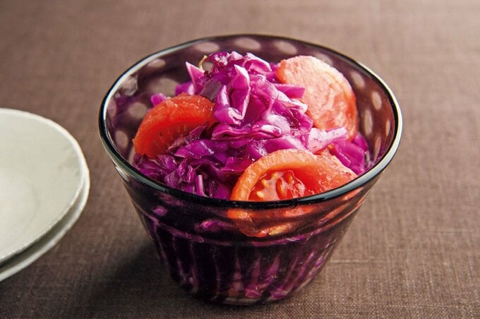 紫キャベツとトマトのサラダ