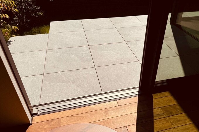 マルチフット工法てつくったデッキ