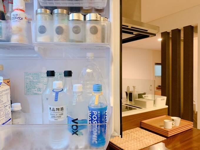 冷蔵庫にペットボトル飲料