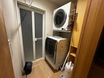 浴室選びで後悔したもの、納得したもの。狭すぎる「2畳の脱衣室」はスッキリ見せに成功