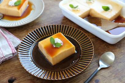 バットでつくる大きな卵プリン。少ない材料で簡単おいしい