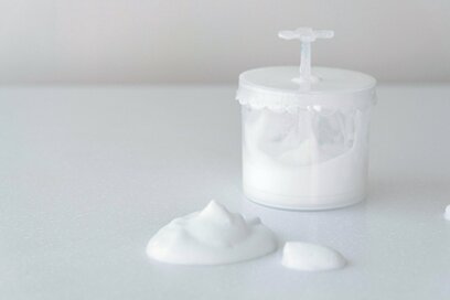 ダイソー・洗顔泡立て器にセリア・超便利ケース。100円名品4選