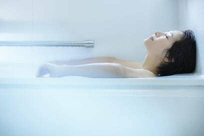季節の変わり目の疲れをケア。湯船で入浴を、ただし長風呂はNG