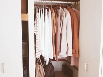 40代が捨てるべき服、残していい服。基準は値段ではなく見た印象で