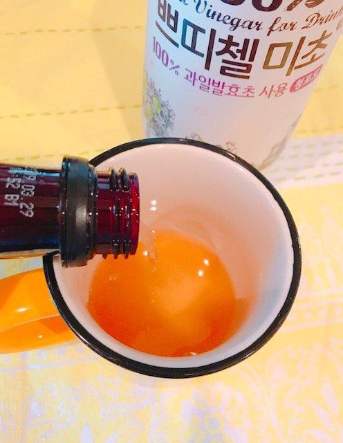 韓国のお酢のお湯割り