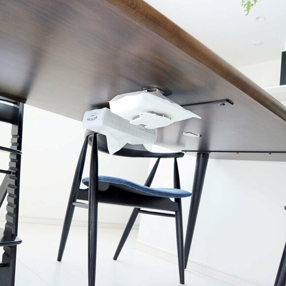 テーブル下ティッシュ