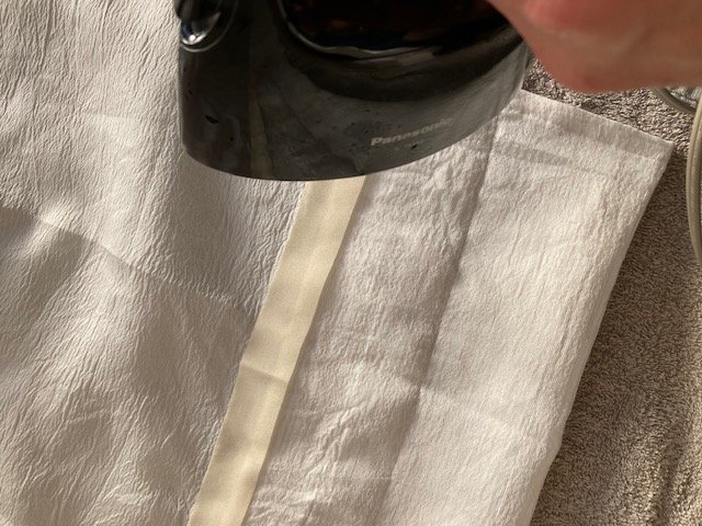 アイロンをあてる