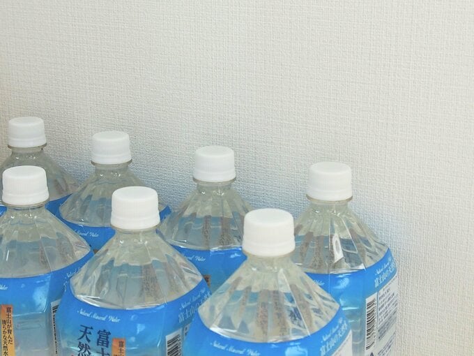 水