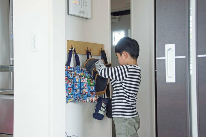 子どもとお荷物バッグかけ