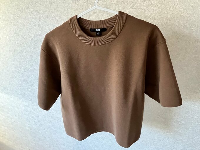 ニットセーター1