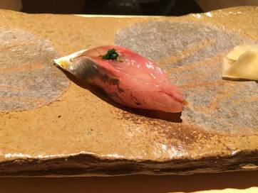 寿司や焼き肉はひとりで味わうのもいい。食に没頭するということ＜暮らしっく＞