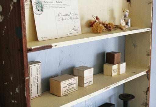 壁掛けディスプレイラック