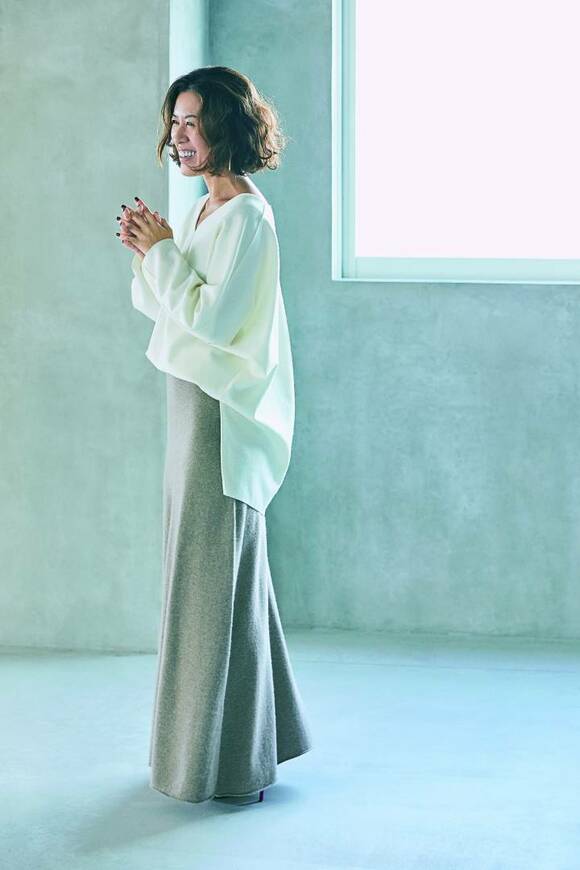 ナチュラルファッションの女性