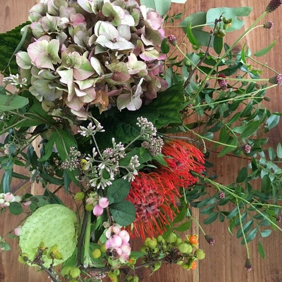 そのままドライフラワーにできる