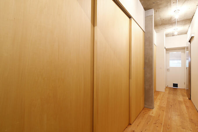 引き戸を閉めれば壁のように