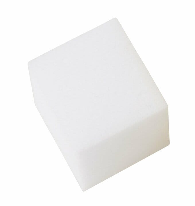 メラミンスポンジ（画像提供：レック株式会社）