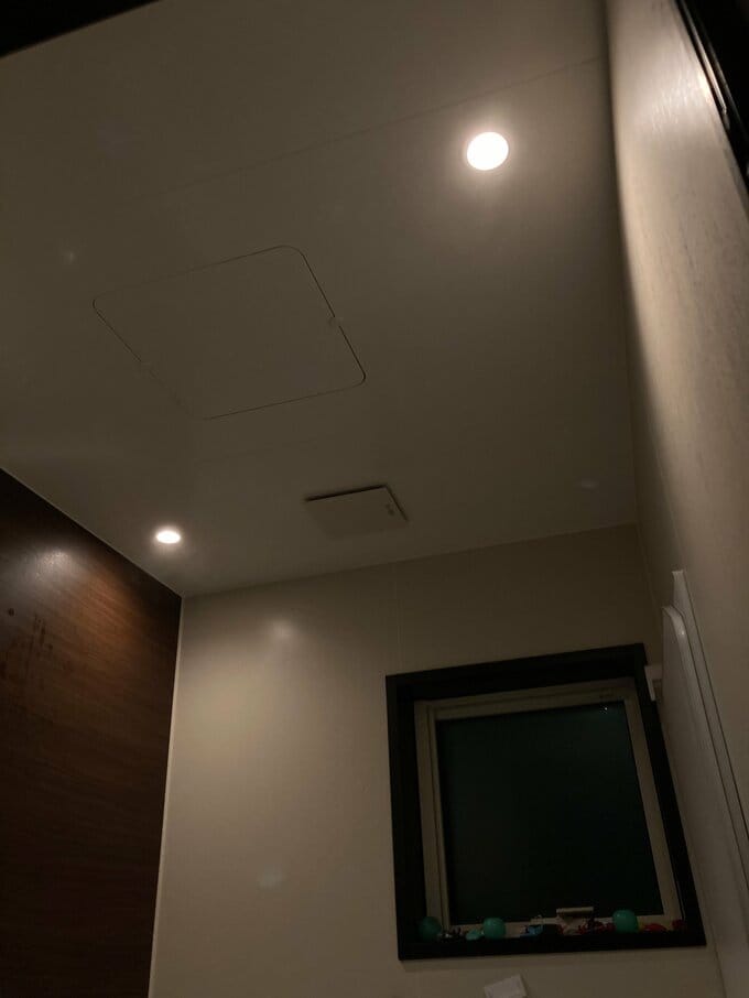 暖色にしたLED調光ダウンライト