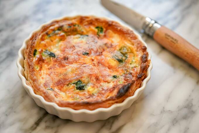 出来上がった円形キッシュ
