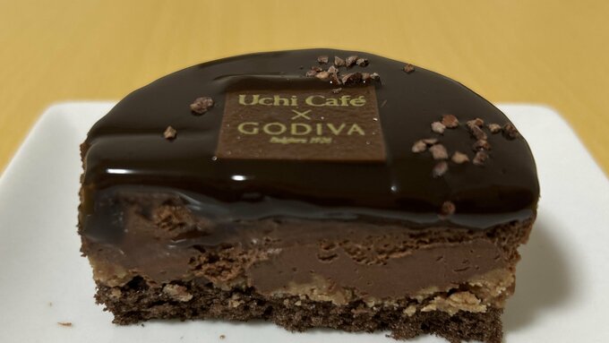 プティノエルショコラ(断面図)