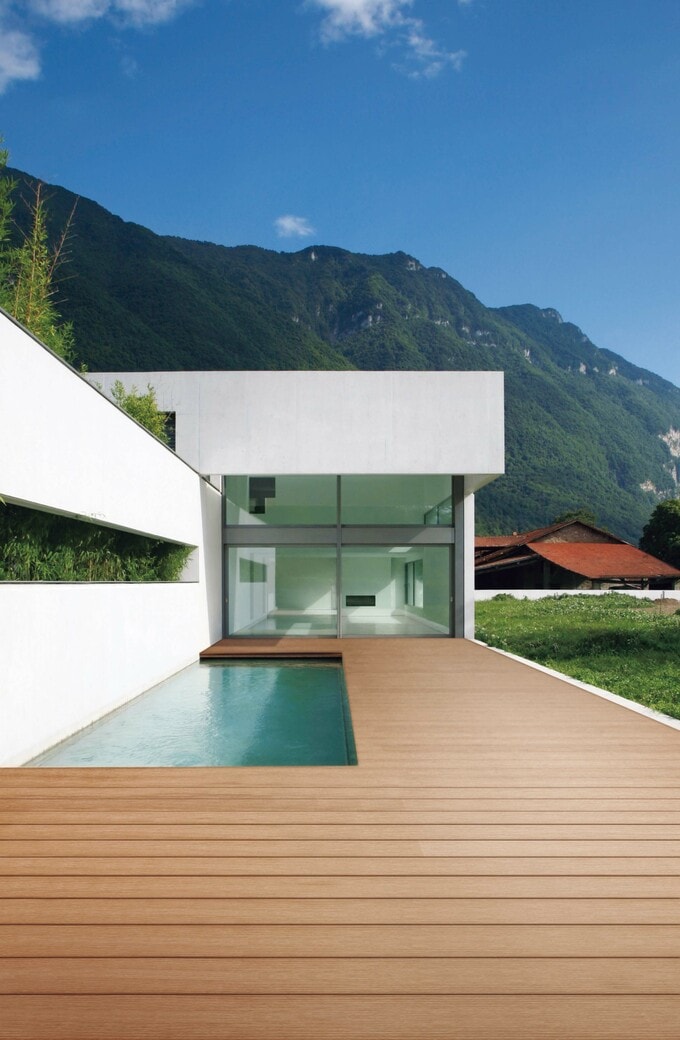 サンワカンパニー「ガーデンデッキ」