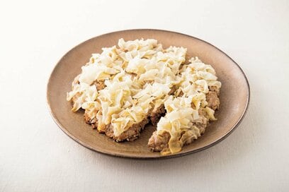 忙しい日は包まないシューマイ。フライパンの中でこねて焼くだけ