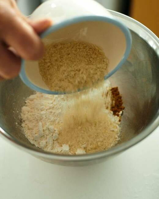 調味料を入れる