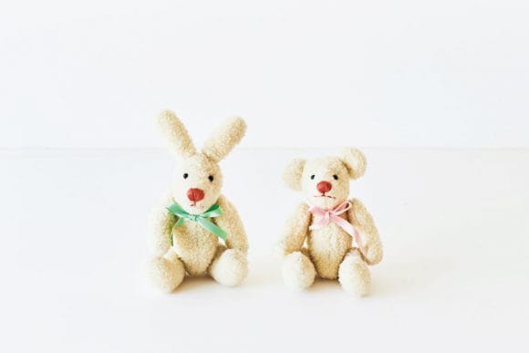 小さなクマと小さなウサギ