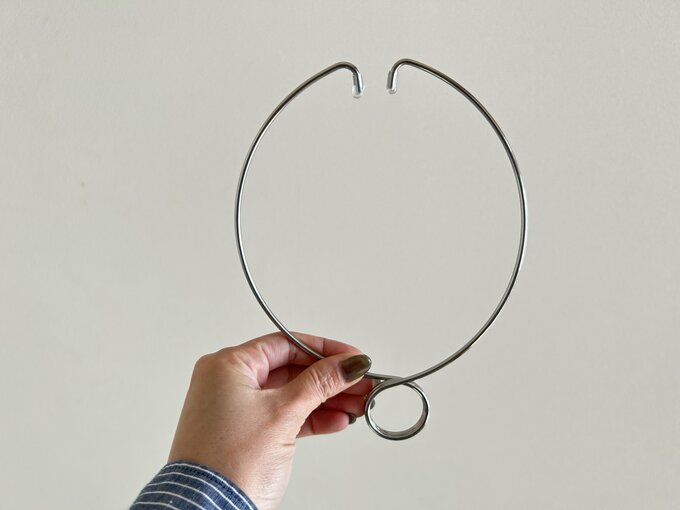 ステンレスかもいハンガー