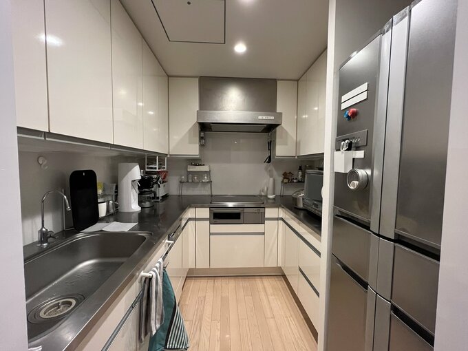 コの字型キッチン