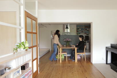 憲法学者・木村草太さんが昭和60年築の団地をリノベした理由