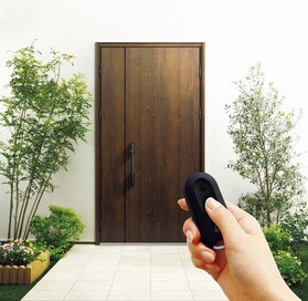 SDGsにコロナの影響で、玄関・窓の最新トレンドは？メーカーに聞く