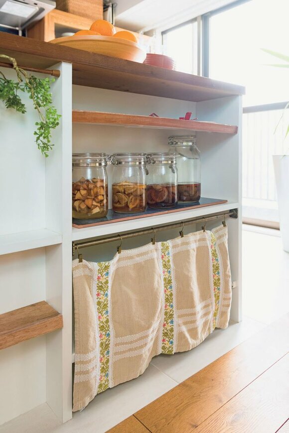 アンティーク調のつっぱり棒