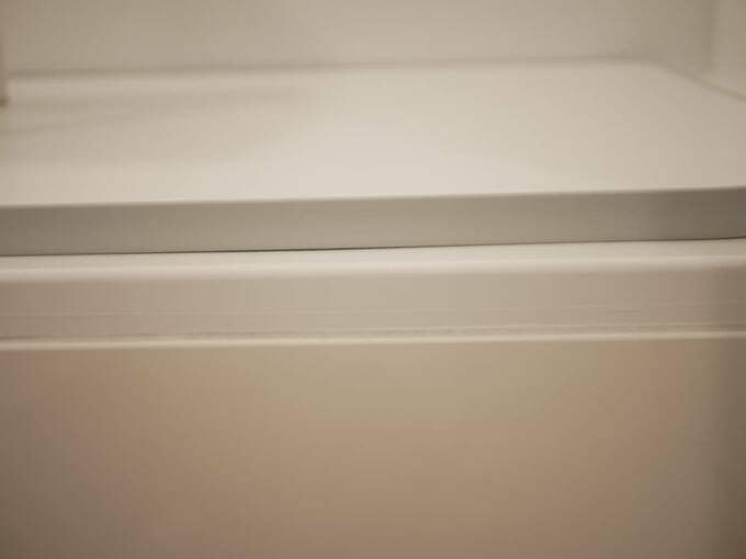 すき間にマステをはった様子