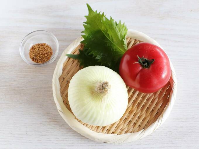 新タマネギやトマトなど