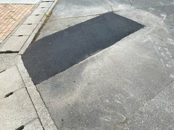 引き込み工事の跡