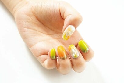 自宅でできる簡単ジェルネイル！まずそろえたい道具とやり方のコツ