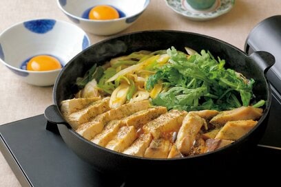 大原千鶴さん流「ブリのすき焼き」レシピ。シメの甘辛うどんも絶品、余った卵白でオムレツも完成