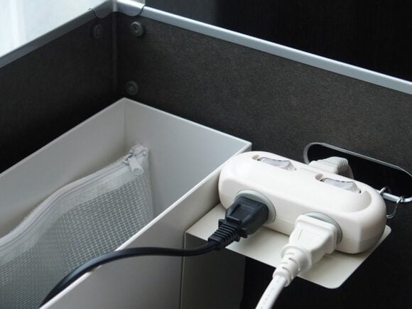 個別スイッチつきの電源タップで、配線すっきり、待機電力の節約にも