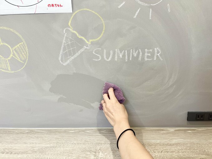 マイクロファイバータオルで水ぶきした様子