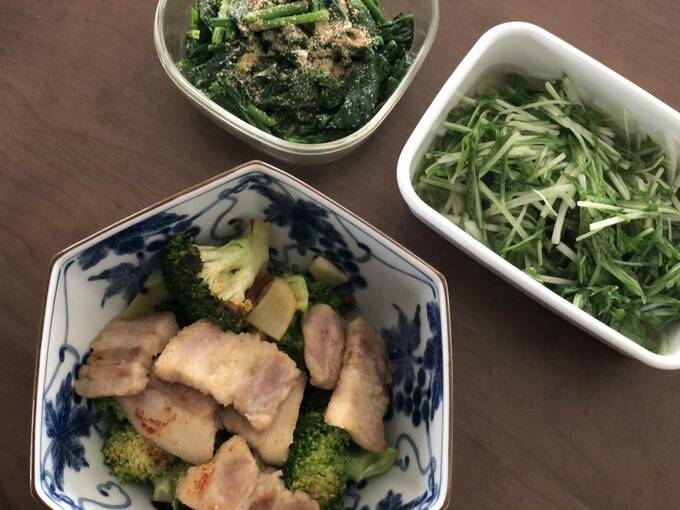 料理3つ