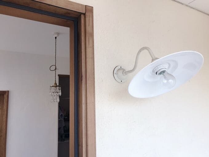 アンティーク調の玄関照明