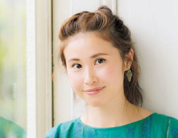 【大人の簡単まとめ髪】ヘアゴム1本でWツイスト・ポニーテール