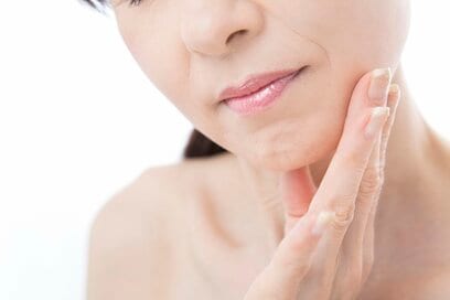 更年期は「緑内障」や「乾燥トラブル」にご注意を。目や膣が乾燥する「ドライシンドローム」を医師が解説