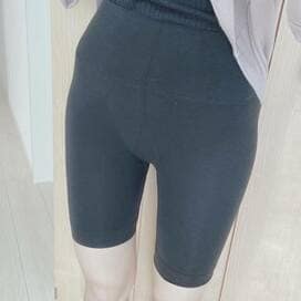 ユニクロの990円機能性インナーで下腹すっきり。ヒートテックであったか