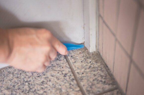 <玄関>泥やホコリのこびりつきやすみの汚れもすっきり