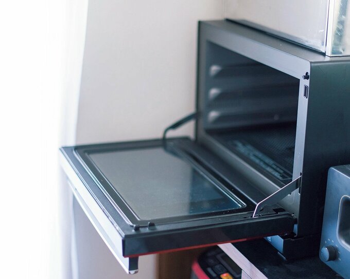 電子レンジの扉を開けっぱなし