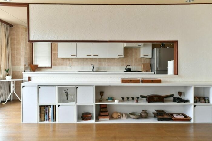 いつも列車に乗ってる関口知宏さんは、こだわりのお宅で暮らすインドア