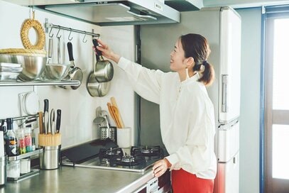 「居心地のいいキッチン」は見た目から。すっきり収納アイデア4つ