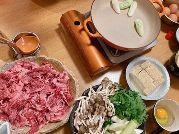 50代からの小さなキッチン。大きなまな板やフライパンは捨てる